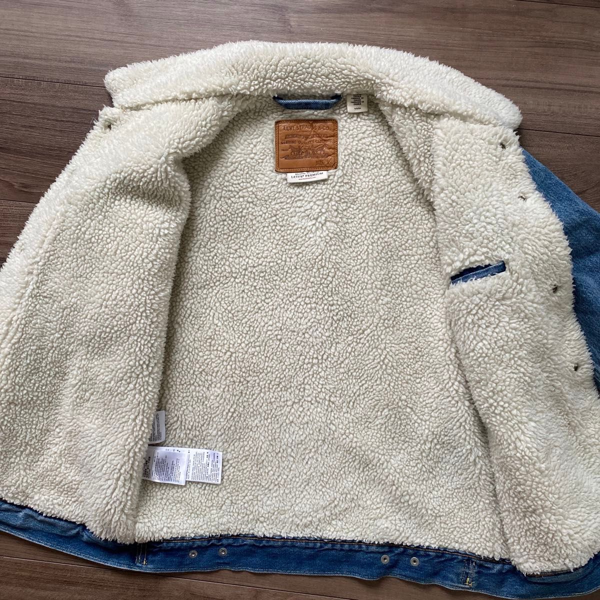 Levi's リーバイス プレミアム ボア デニムジャケット Levi's リーバイス プレミアム ボア デニムジャケット