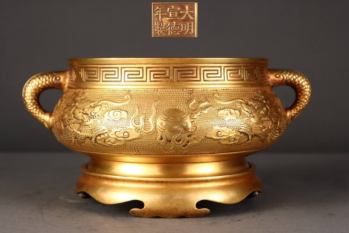 蔵友旧蔵出 西周 青銅作 獣面立鼎 置物 賞物 貴重物品 収蔵品 蔵友旧蔵出 西周 青銅作 獣面立鼎 置物 賞物 貴重物品 収蔵品