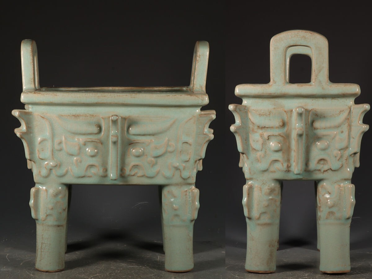 宋汝窯清涼寺青釉開片両耳錬丹炉 工芸品美術品 置物 宋汝窯清涼寺青釉開片両耳錬丹炉 工芸品美術品 置物 - 工芸品