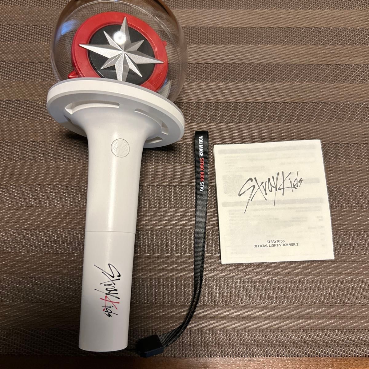 公式】Stray Kids official LIGHT STICK VER 2 スキズ ペン 公式】Stray Kids official LIGHT STICK VER 2 スキズ ペン
