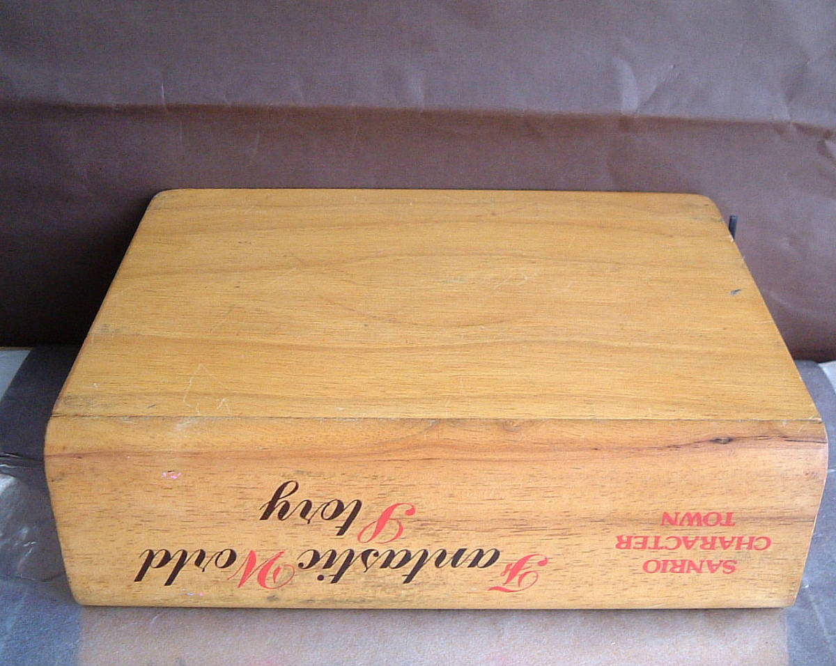 サンリオ　オリジナル　木製　ブック　型　小物入れ　◆　廃盤　１９９１年　モデル　　キティ　ケロッピー　９０年代　グッズ_画像3