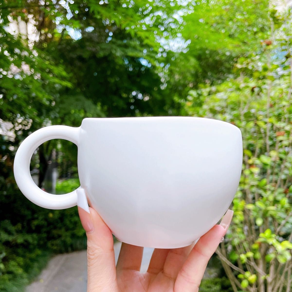 スターバックス海外限定】 鈴蘭シリーズ マグカップ 陶器カップ スターバックス海外限定】 鈴蘭シリーズ マグカップ 陶器カップ