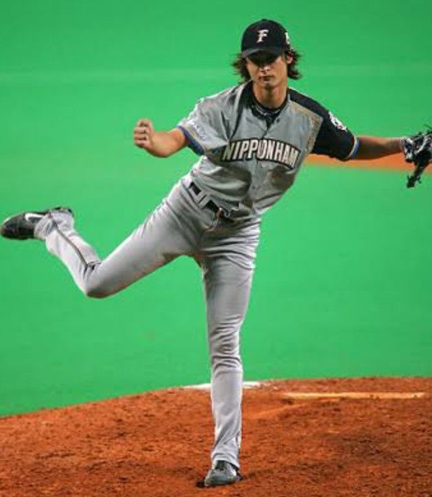ダルビッシュ 北海道日本ハムファイターズ レプリカユニフォーム ダルビッシュ 北海道日本ハムファイターズ レプリカユニフォーム