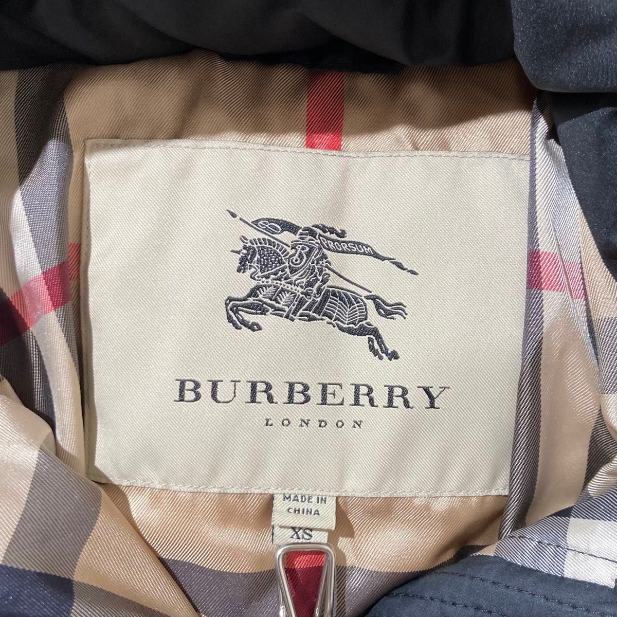 極美品 近年モデル】BURBERRY ダウンコート ブラック ノバ 極美品 近年モデル】BURBERRY ダウンコート ブラック ノバ