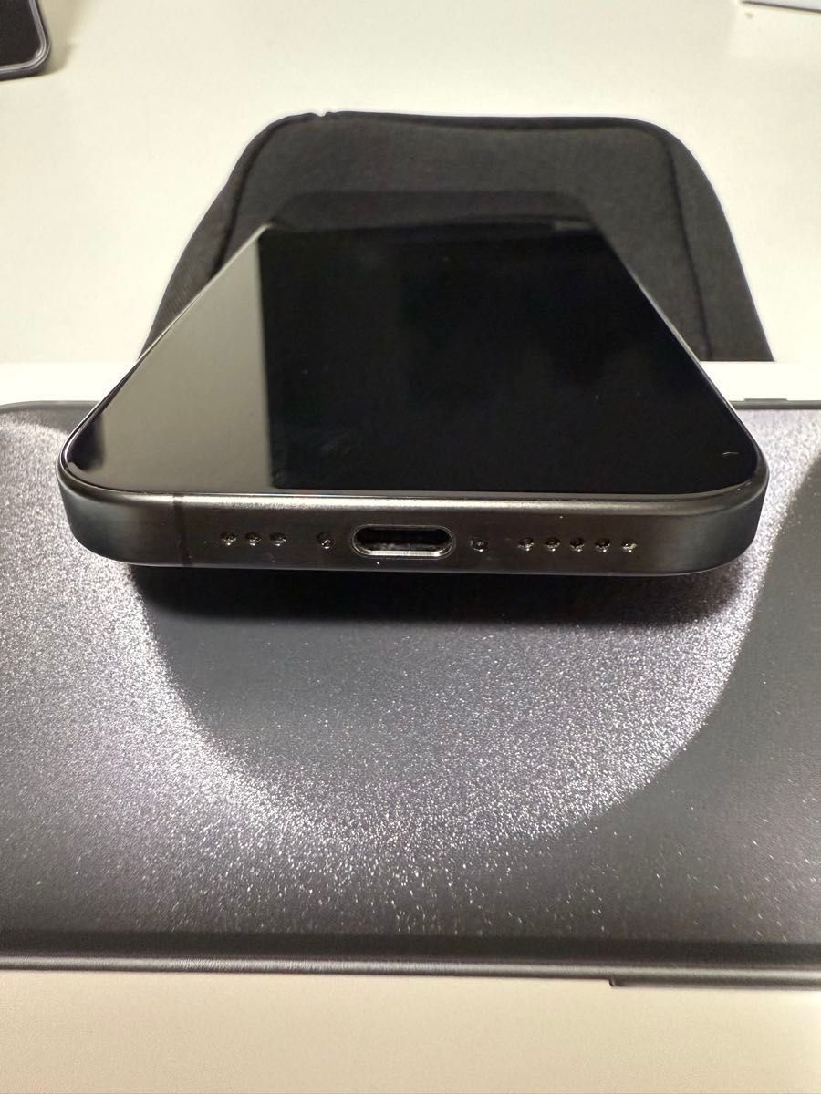 iPhone 15 Pro 256GB ブラックチタニウム 美品 SIMフリー|Yahoo iPhone 15 Pro 256GB ブラックチタニウム 美品 SIMフリー|Yahoo