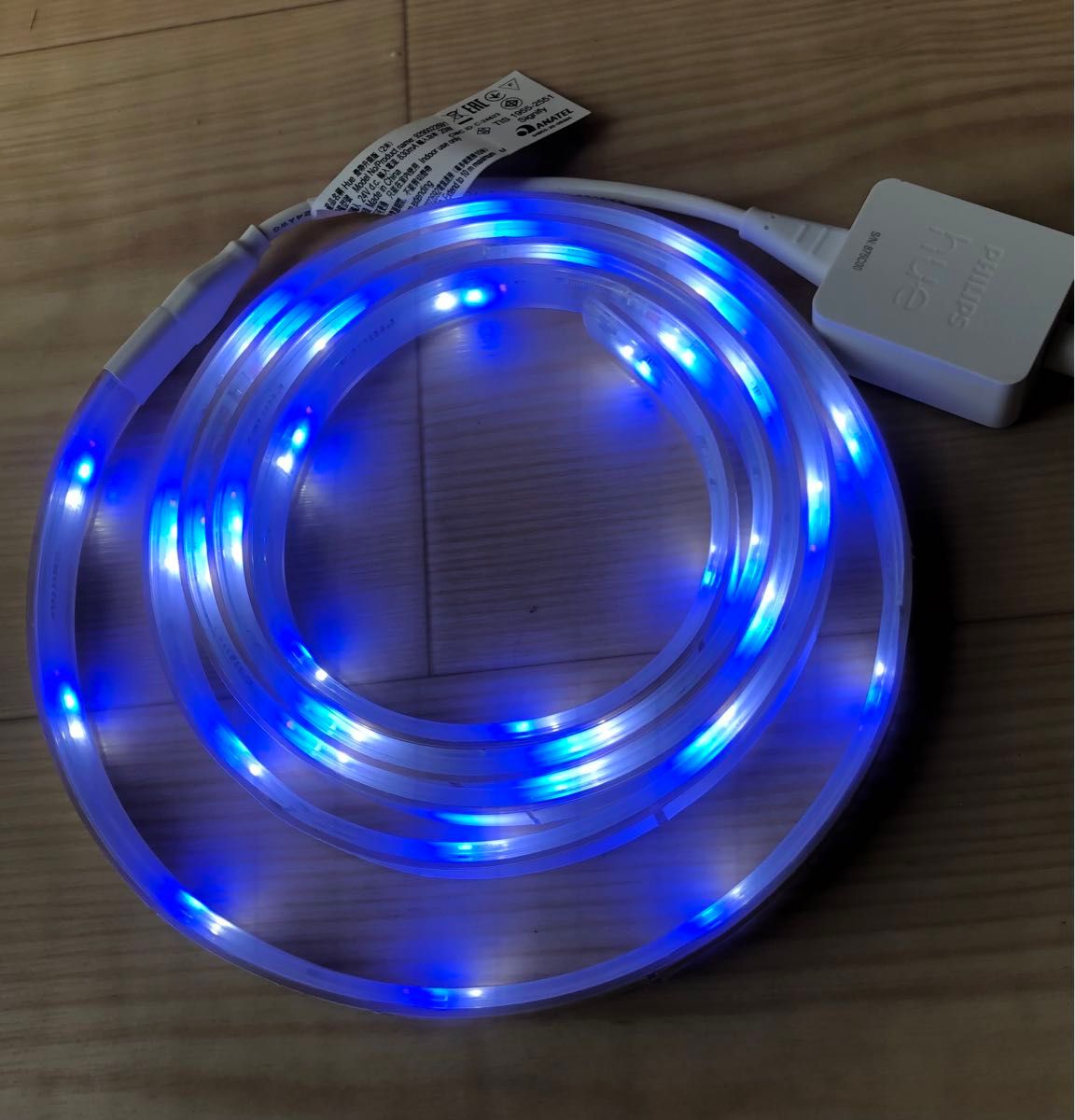 PHILIPS hue LED フィリップス テープライト 2m 中古品 ② PHILIPS hue LED フィリップス テープライト 2m 中古品 ②