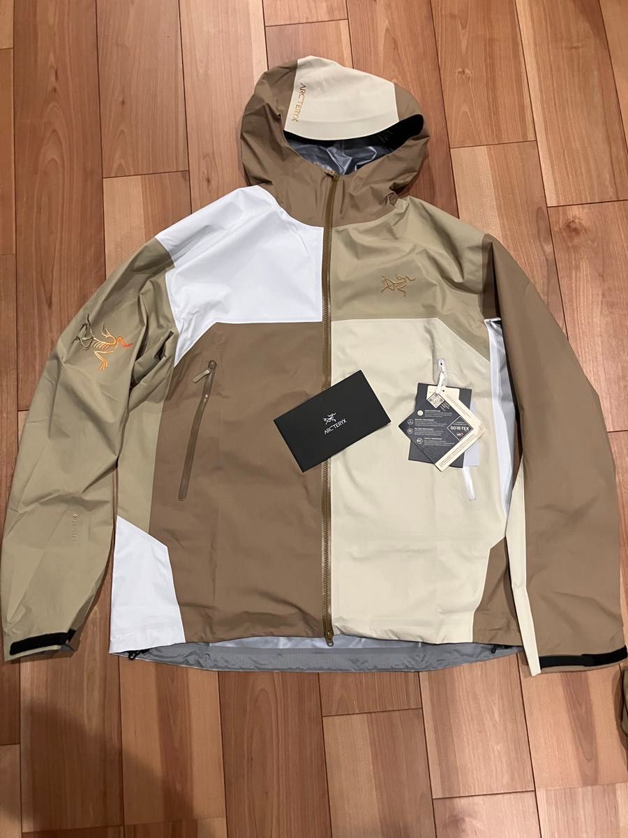 新品未使用XL【BEAMS × ARC'TERYX】BETA JACKET ビームス 新品未使用XL【BEAMS × ARC'TERYX】BETA JACKET ビームス