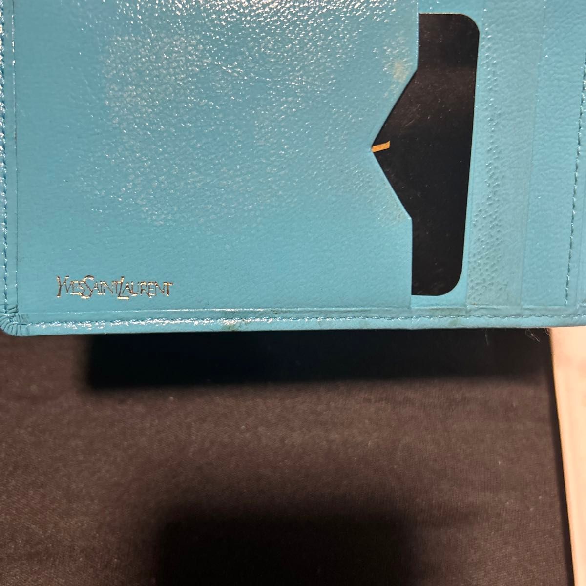 Yves Saint Laurent イヴサンローラン 財布 二つ折り財布 Yves Saint Laurent イヴサンローラン 財布 二つ折り財布