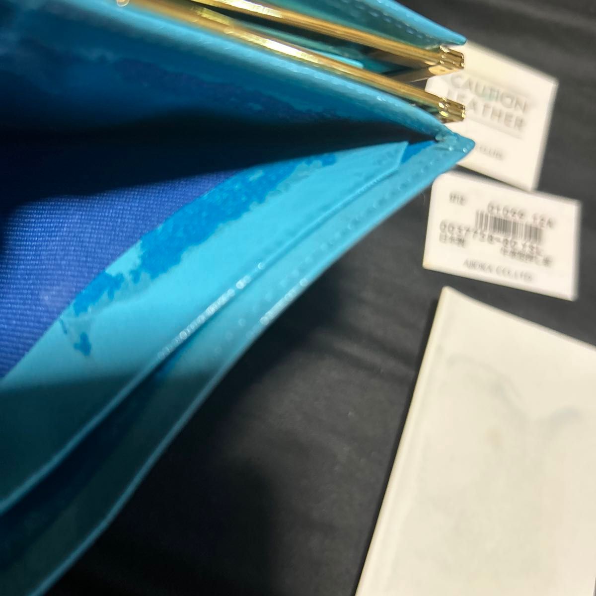 Yves Saint Laurent イヴサンローラン 財布 二つ折り財布 Yves Saint Laurent イヴサンローラン 財布 二つ折り財布