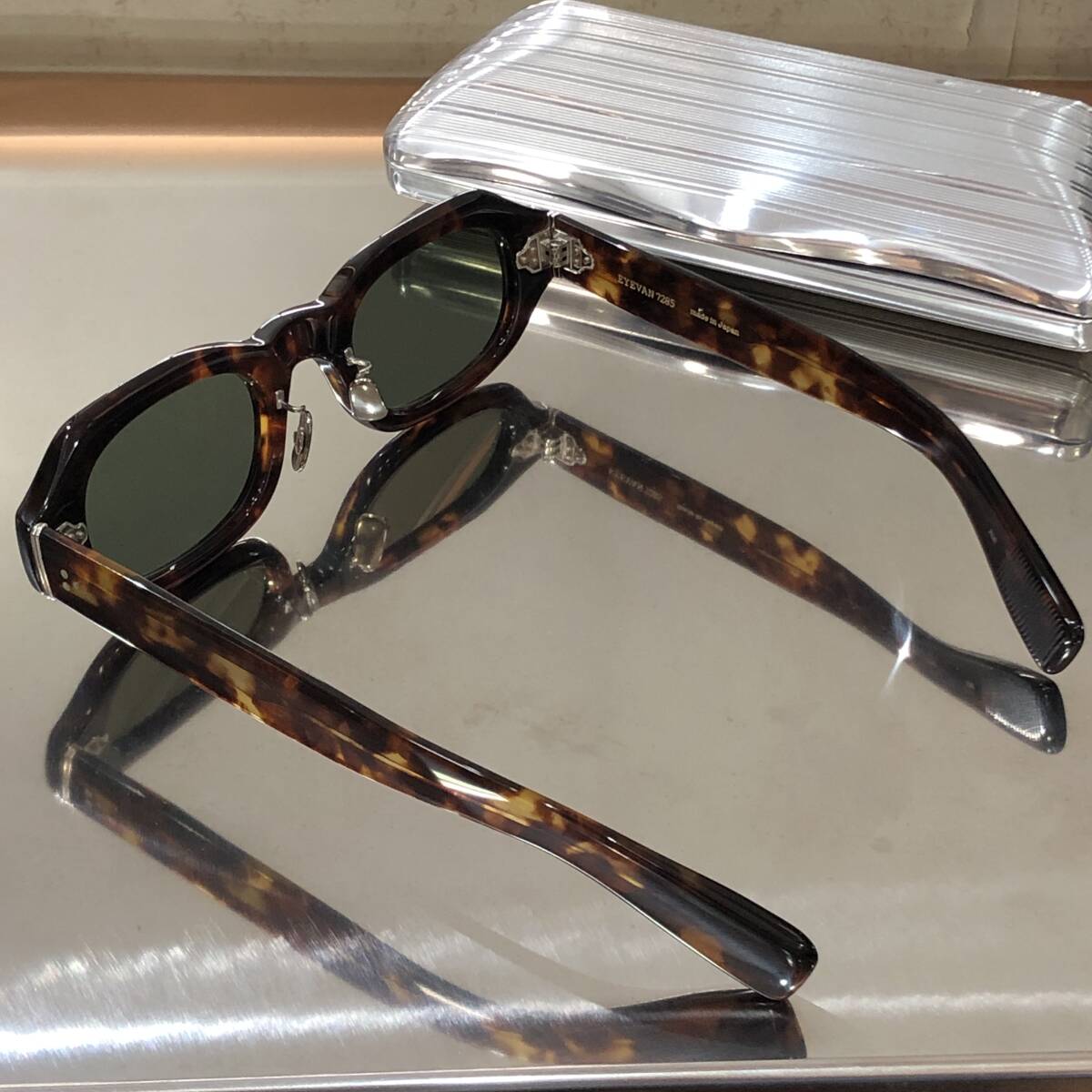 Yahoo!オークション - 新品同様 EYEVAN7285 786 King Gnu 井口理 Yahoo!オークション - 新品同様 EYEVAN7285 786 King Gnu 井口理