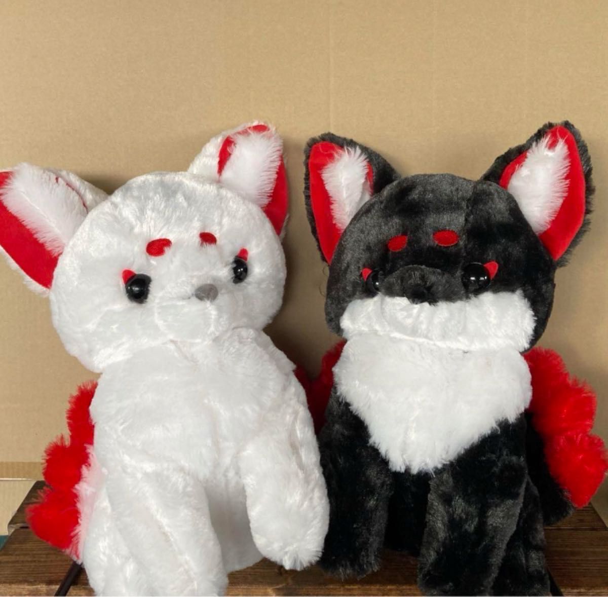ちょコンとキツネ 九尾 ウルトラBIGぬいぐるみ おこげ ういろう ちょコンとキツネ 九尾 ウルトラBIGぬいぐるみ おこげ ういろう