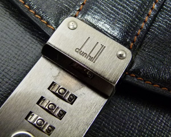 [IM] Dunhill dunhill leather clutch bag second bag dial lock key attaching bag black bag present condition goods 