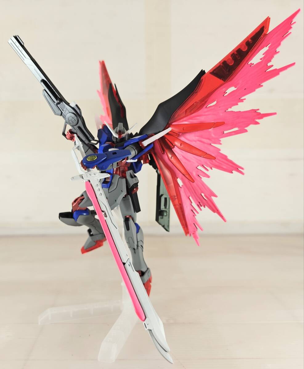 HG 1/144 デスティニーガンダム 改修塗装完成品 by Embers HG 1/144 デスティニーガンダム 改修塗装完成品 by Embers