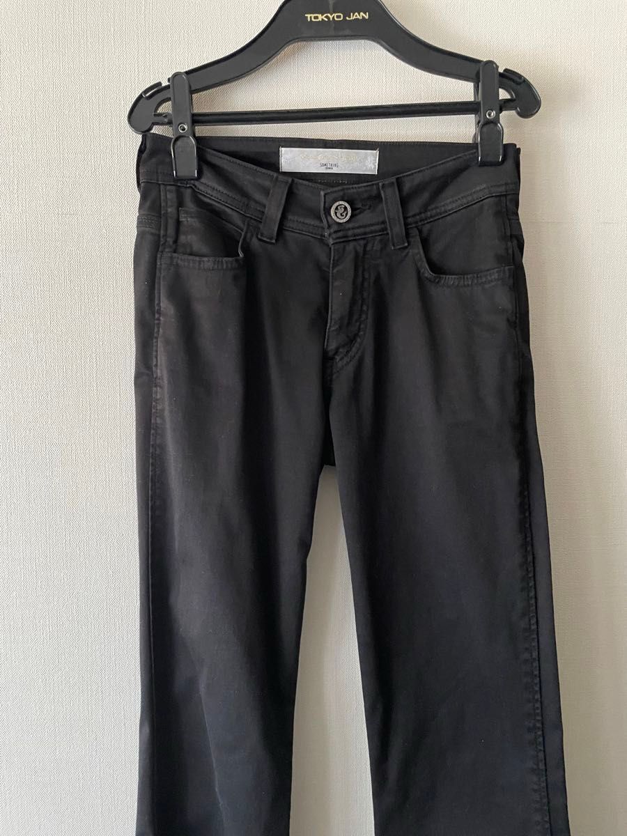 ほぼ未使用エドウィン サムシング ブーツカット( お尻パット付き ほぼ未使用エドウィン サムシング ブーツカット( お尻パット付き