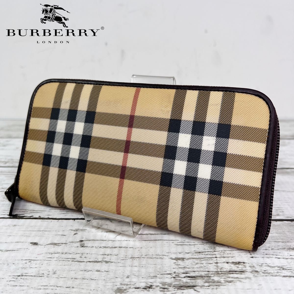 Burberry バーバリー ノバチェック ラウンドファスナー 長財布 Burberry バーバリー ノバチェック ラウンドファスナー 長財布