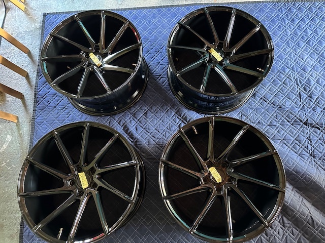 ベンツ・ゲレンデバーゲンSAVINIホイール4本セット