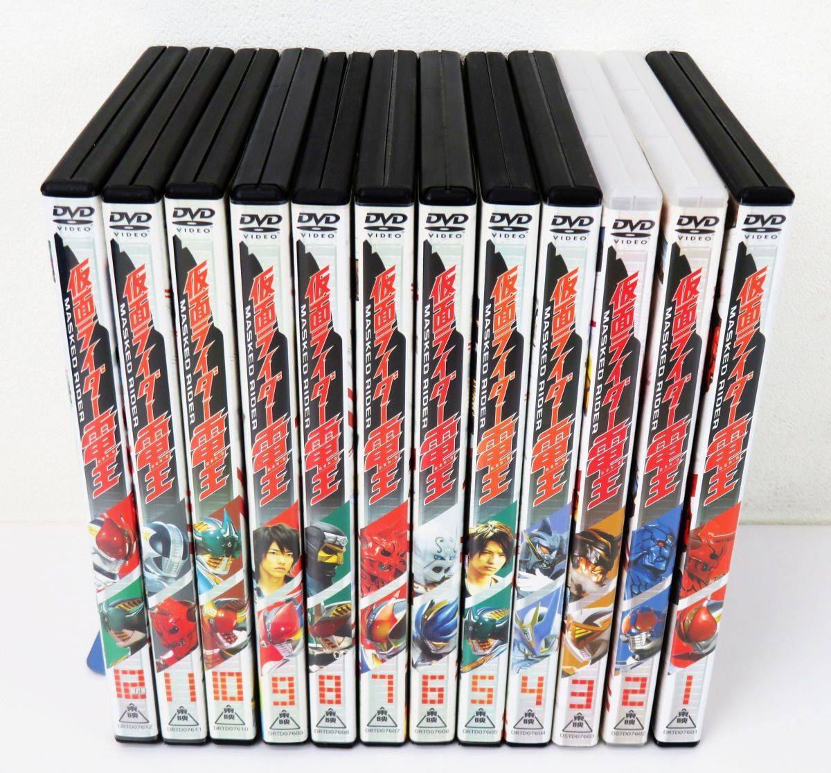 特撮DVD仮面ライダー 電王1~12巻全巻+関連作品3本15本セット 特撮DVD仮面ライダー 電王1~12巻全巻+関連作品3本15本セット