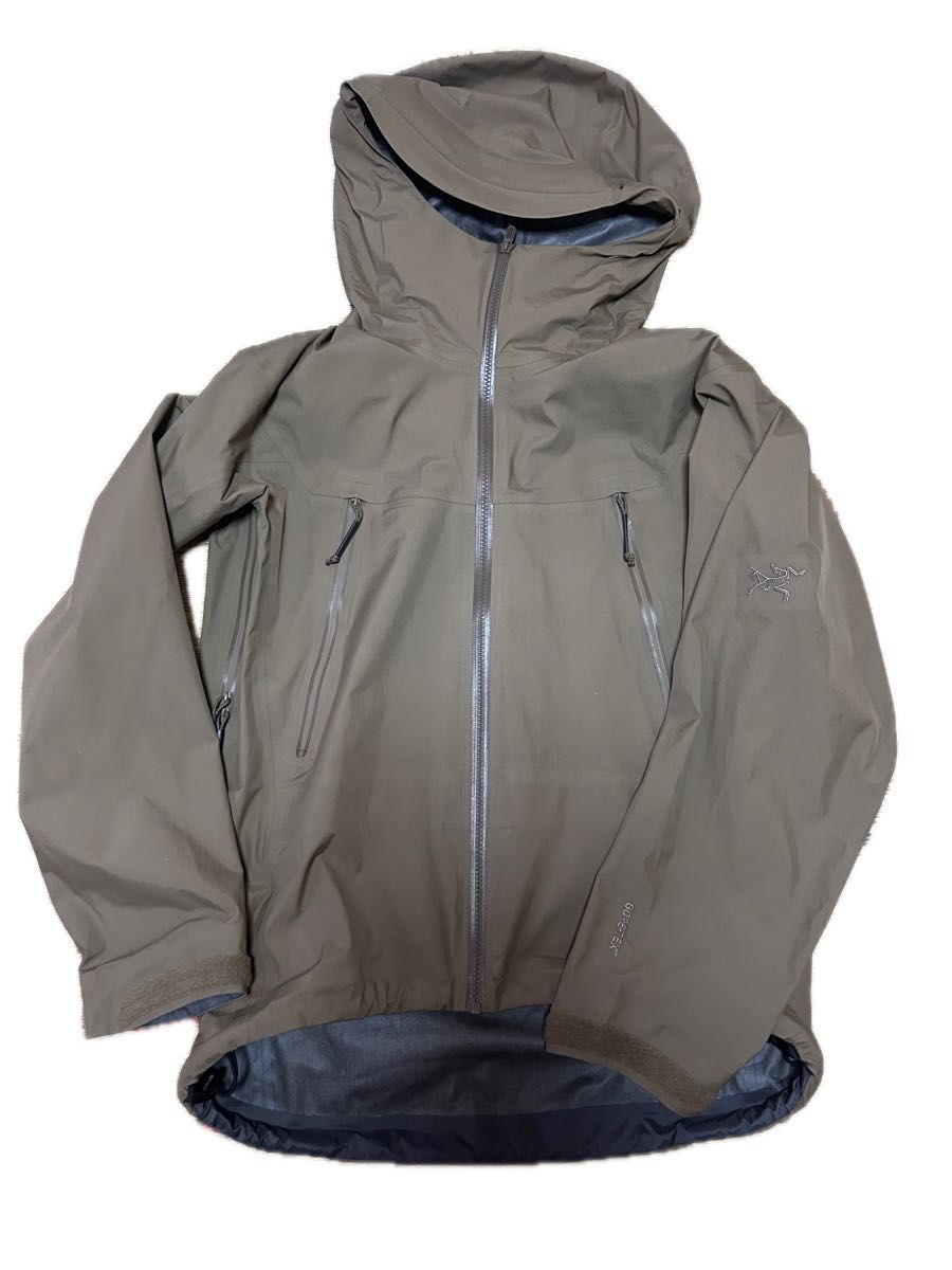 実物 Arc'teryx leaf Alpha LT Jacket GEN2 Crocodile XSサイズ 実物 Arc'teryx leaf Alpha LT Jacket GEN2 Crocodile XSサイズ