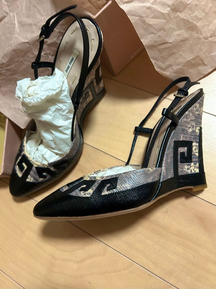 美品 miumiu サンダル パンプス|Yahoo!フリマ(旧PayPayフリマ) 美品 miumiu サンダル パンプス|Yahoo!フリマ(旧PayPayフリマ)