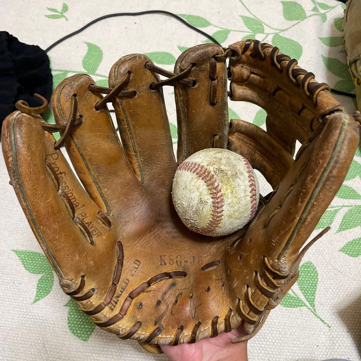 グローブ 左投げ 野球 内野手用 グラブ 投手用 スラッガー グローブ 左投げ 野球 内野手用 グラブ 投手用 スラッガー
