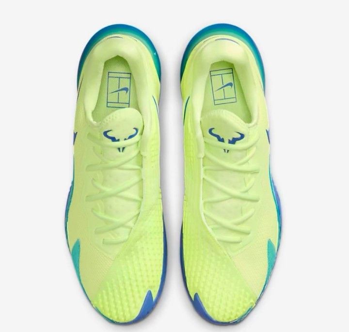 限定新品ナイキ NIKE 27㎝ラファエル・ナダル選手使用モデルの 限定新品ナイキ NIKE 27㎝ラファエル・ナダル選手使用モデルの