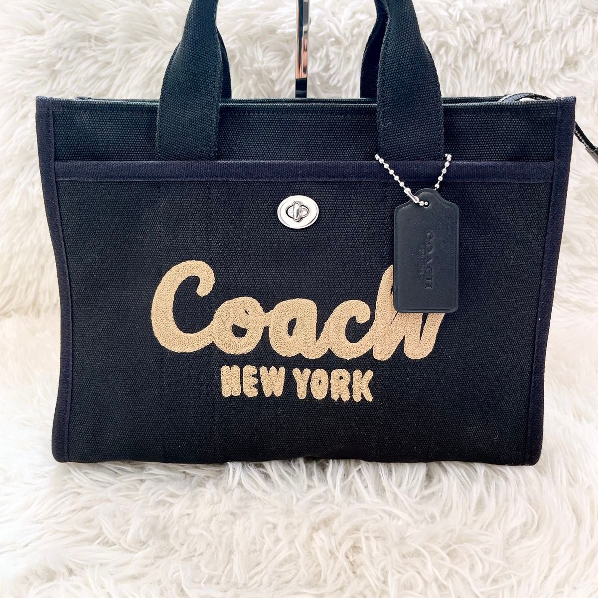 美品】現行 COACH コーチ カーゴ トート 34 2way ハンドバッグ 美品】現行 COACH コーチ カーゴ トート 34 2way ハンドバッグ