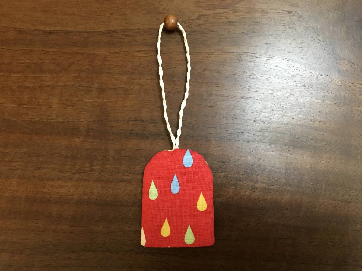shi.. pattern simple key case red small key for key cover key holder cloth made light weight hand made 