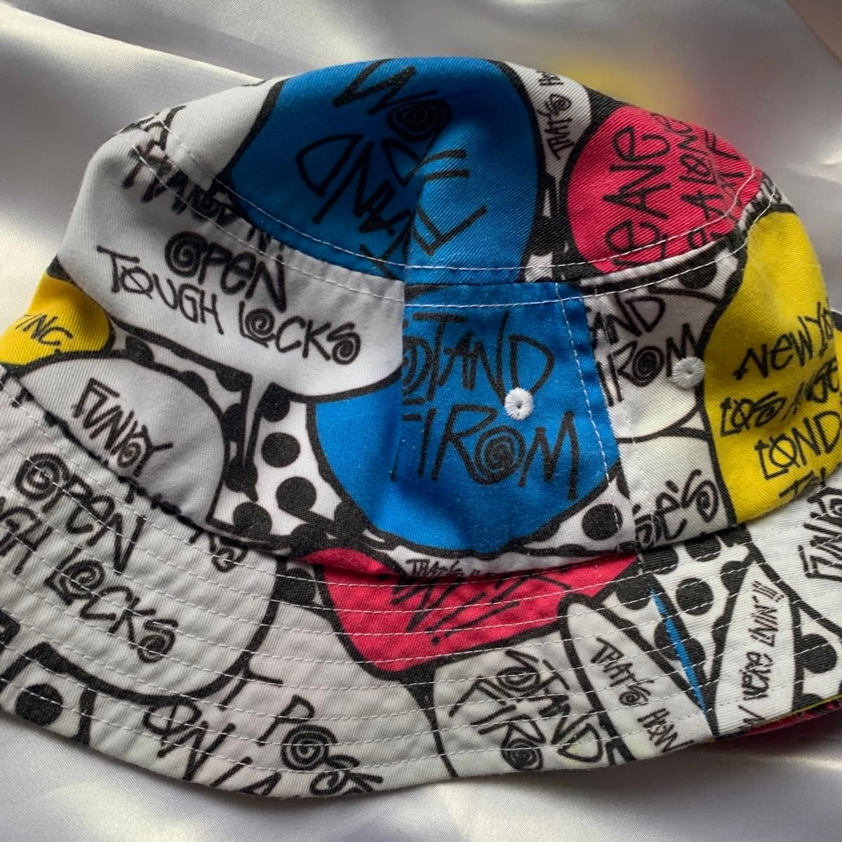 10s STUSSY ステューシー 総柄ベルハット ベルバケットハット L/XL 10s STUSSY ステューシー 総柄ベルハット ベルバケットハット L/XL
