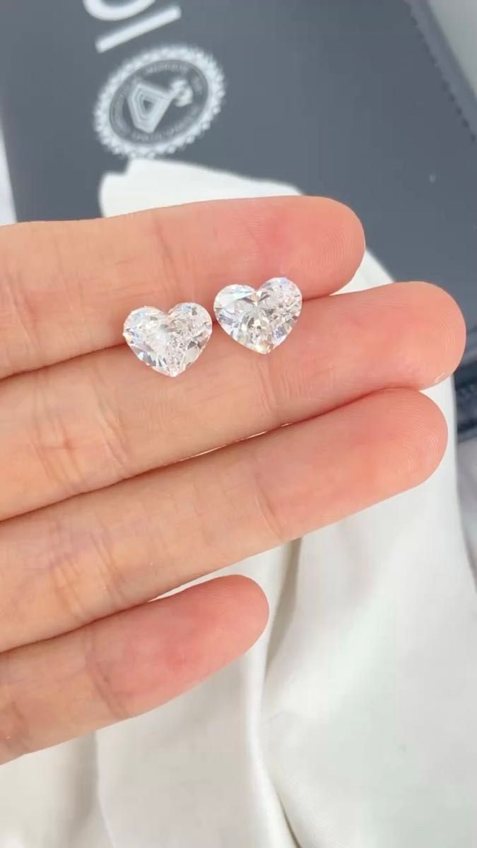 ハート ダイヤモンド 1ct D VS1 ルース 裸石 宝石 ダイヤ ダイア ダイアモンド カラーダイヤ ファンシーシェイプ