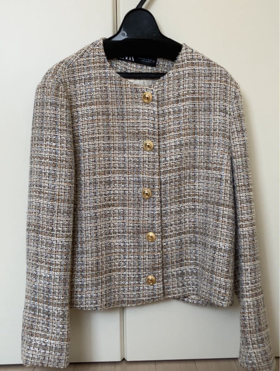 ZARA ノーカラー ツイードジャケット テクスチャー ブレザー S ZARA ノーカラー ツイードジャケット テクスチャー ブレザー S