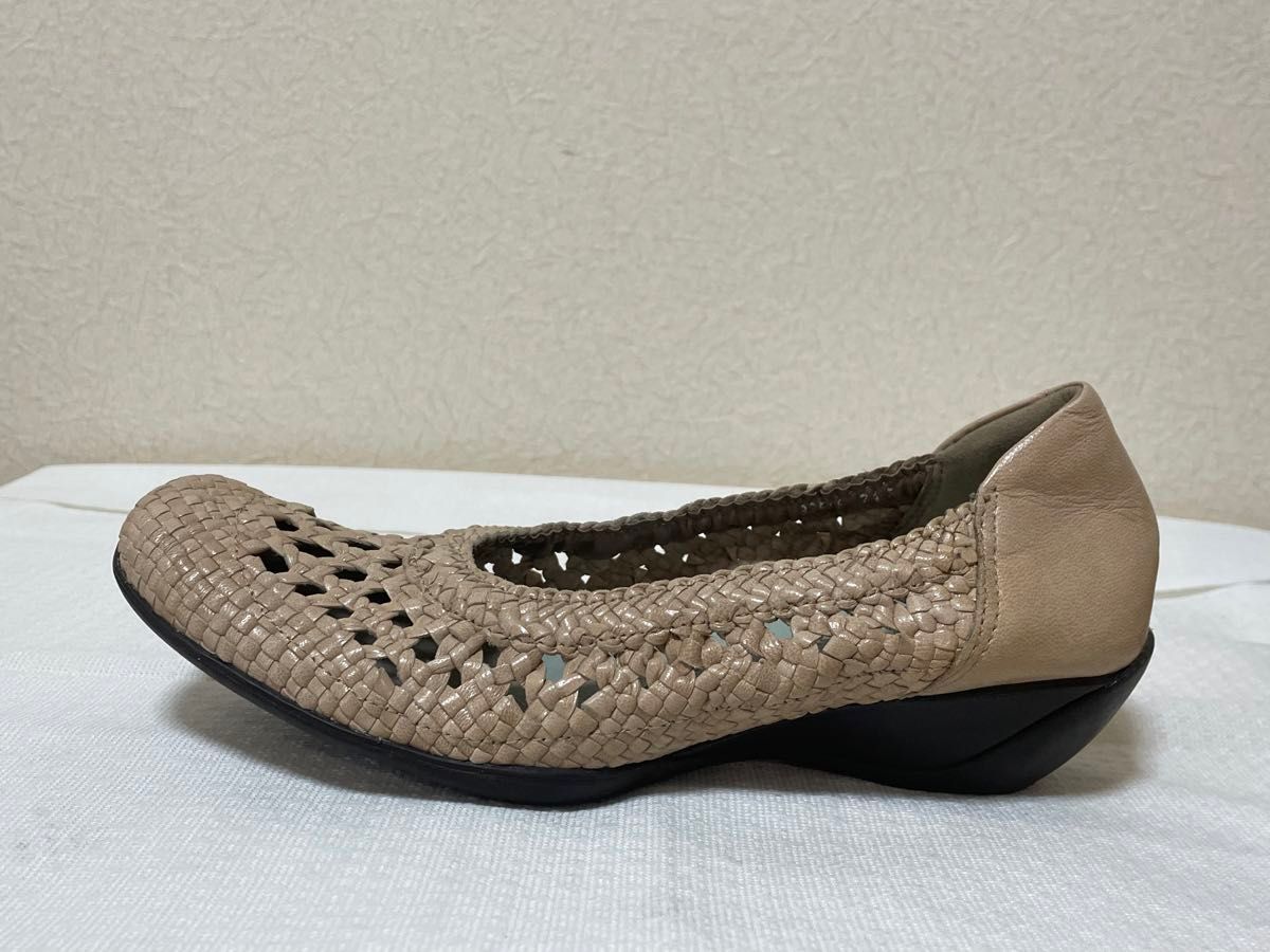 美品 fitfit フィットフィット 本革 レザー編み込みシューズ 24 美品 fitfit フィットフィット 本革 レザー編み込みシューズ 24
