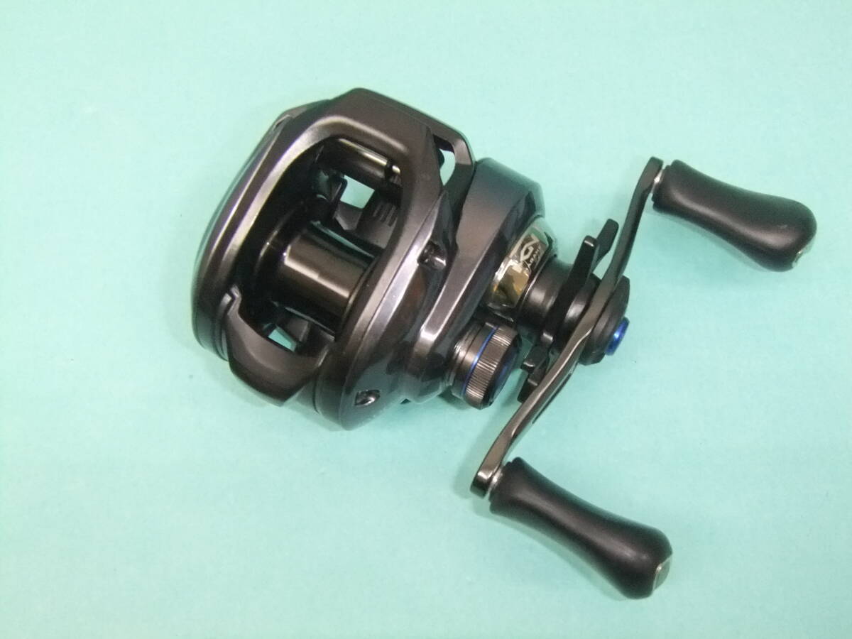 5100円 FF1811-288♪【60】シマノ 23 SLX DC 70HG 右 良品 - シマノ 5100円 FF1811-288♪【60】シマノ 23 SLX DC 70HG 右 良品 - シマノ