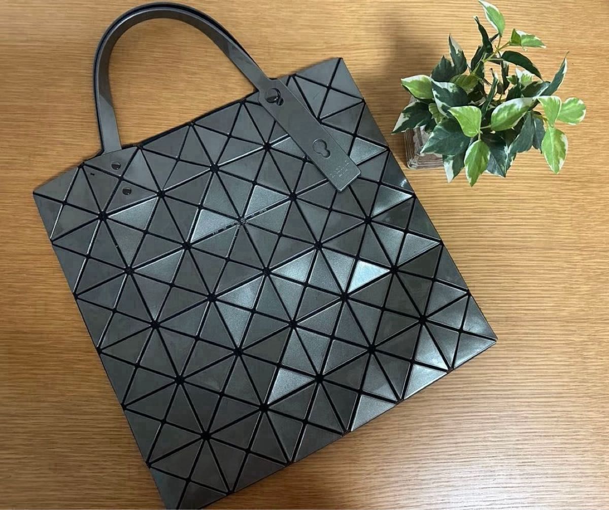 ④シルバーBAOBAO バオバオ イッセイミヤケ ハンドバッグ ISSEY ④シルバーBAOBAO バオバオ イッセイミヤケ ハンドバッグ ISSEY