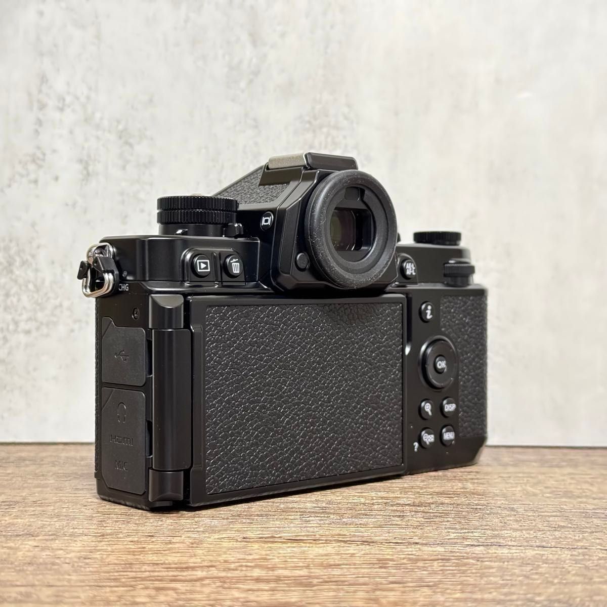 新品同様】Nikon Zf ボディ【約2年保証残あり】|Yahoo!フリマ 新品同様】Nikon Zf ボディ【約2年保証残あり】|Yahoo!フリマ