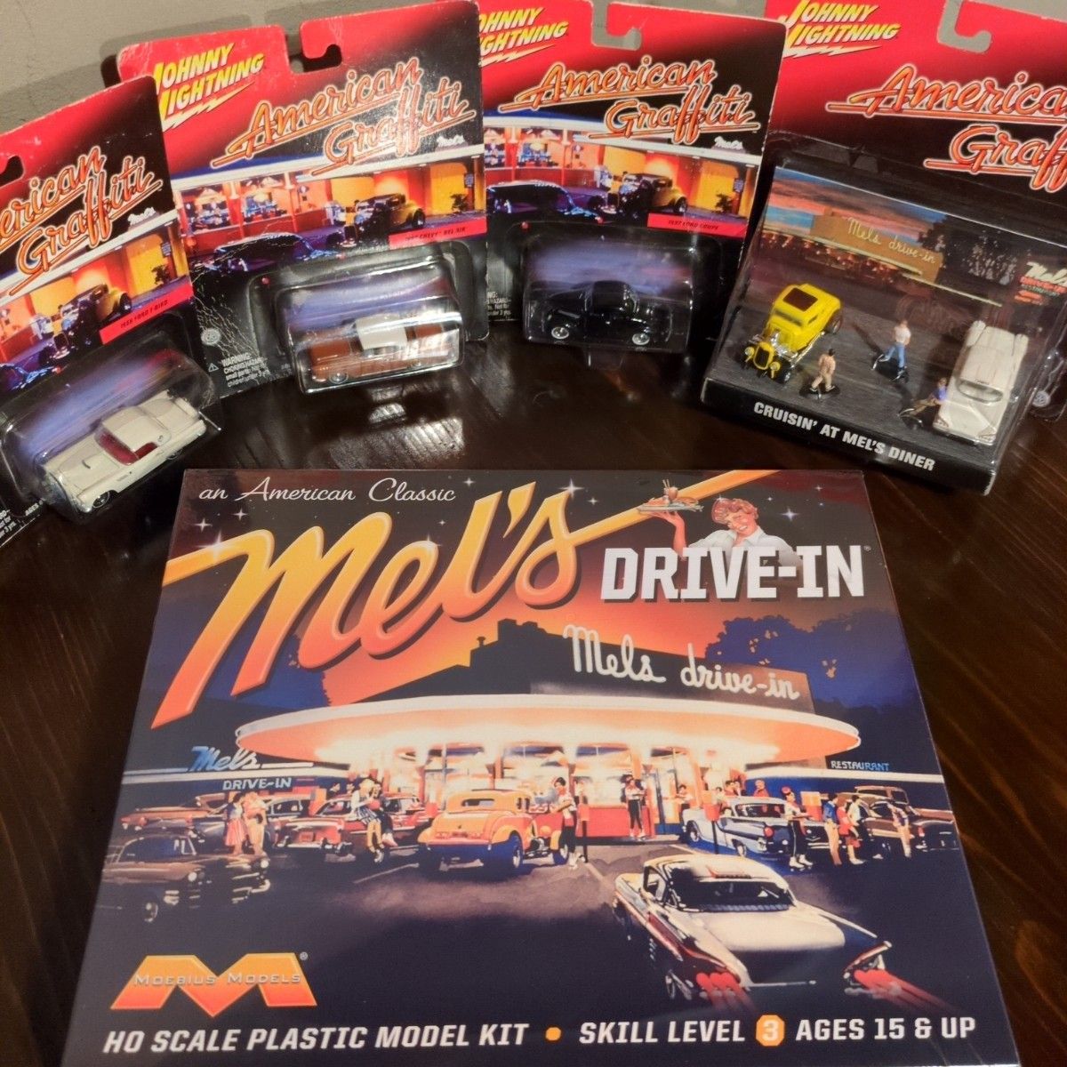新品未開封 アメリカン・グラフティ メルズドライブイン 新品未開封 アメリカン・グラフティ メルズドライブイン