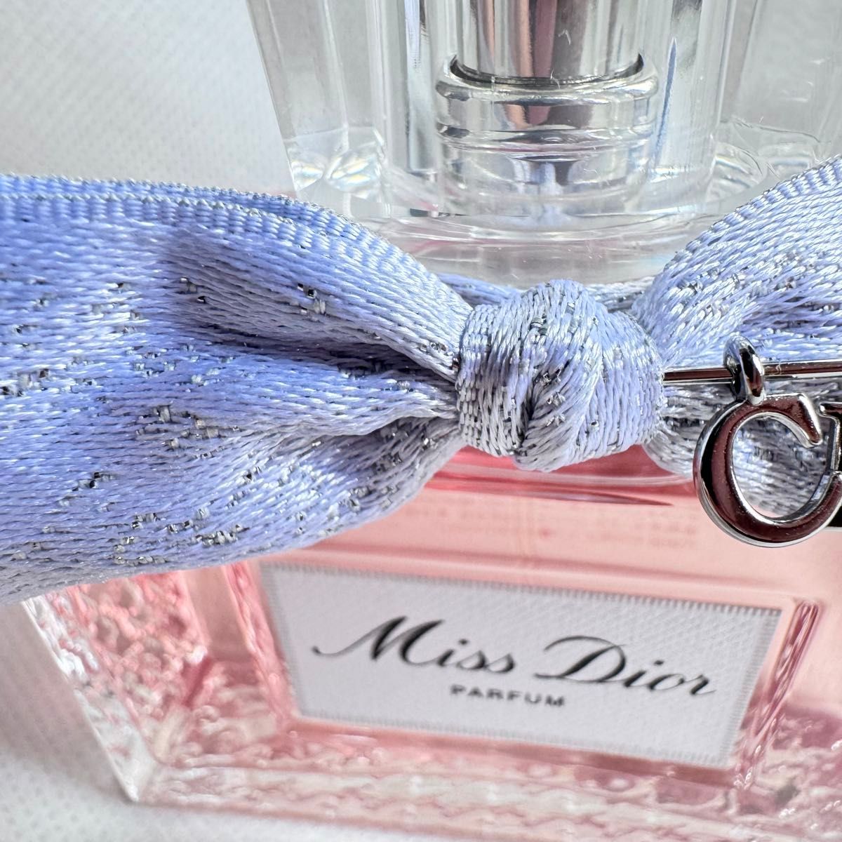 Miss Dior ミスディオール パルファン 80ml 限定チャーム付き Miss Dior ミスディオール パルファン 80ml 限定チャーム付き