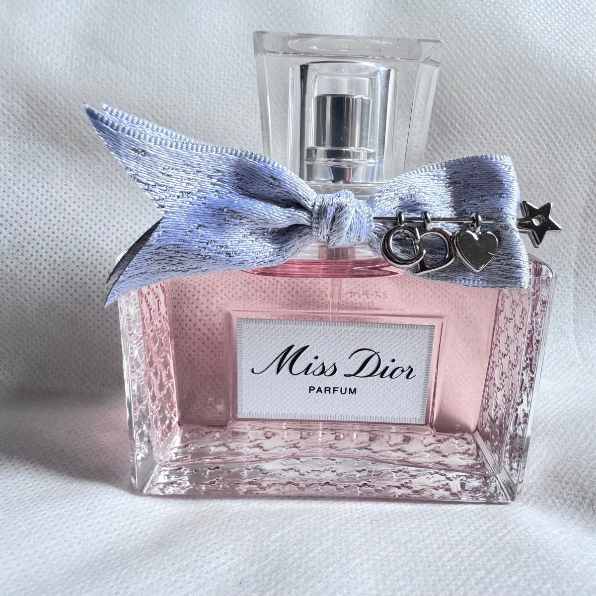 Miss Dior ミスディオール パルファン 80ml 限定チャーム付き Miss Dior ミスディオール パルファン 80ml 限定チャーム付き