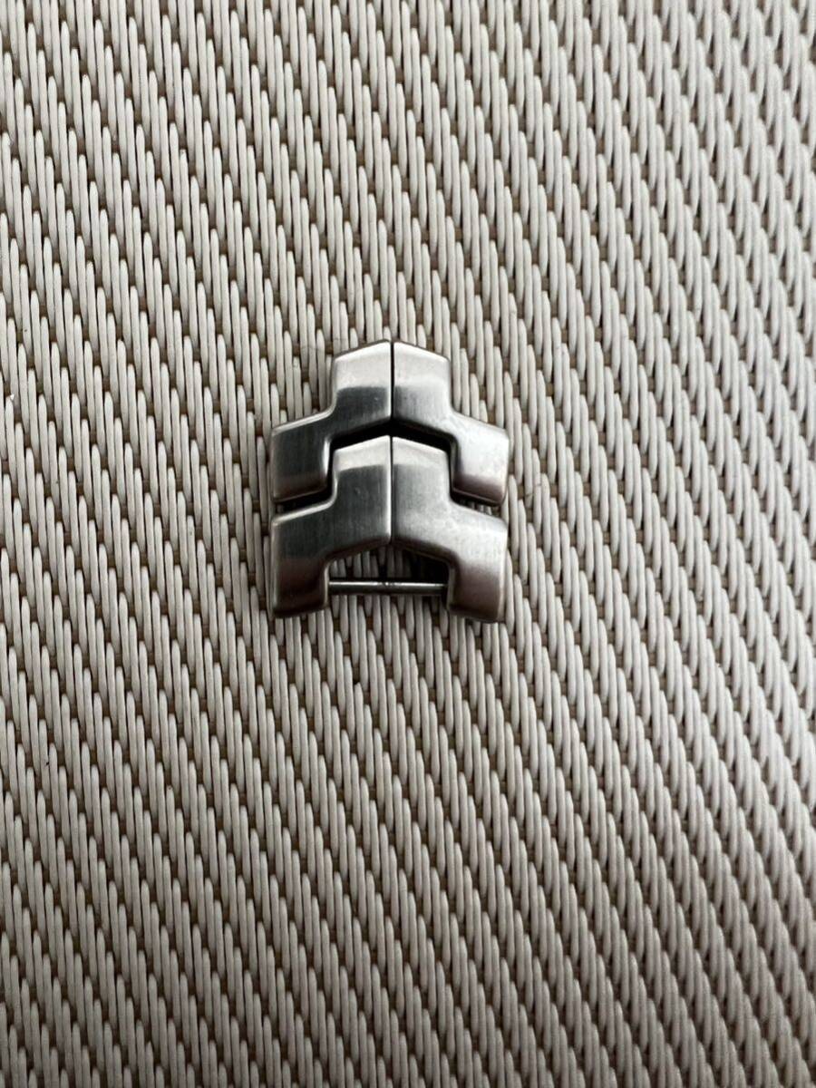 新品未使用　TAGHEUER　タグホイヤー 　リンク　 ベルト パーツ　メンズ腕時計 　駒　コマ　18mm 二つセット