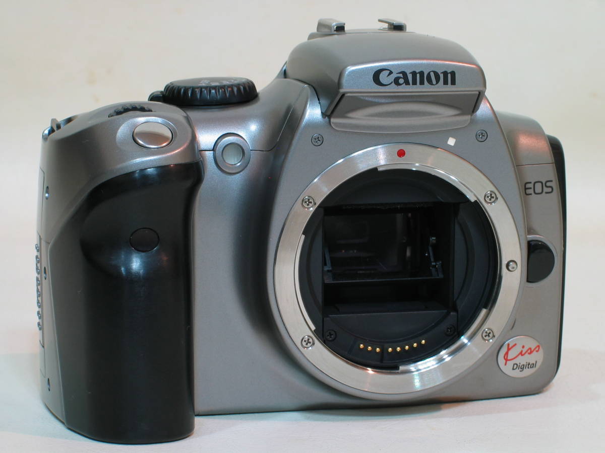 良質 #即決！ Canon EOS Digital シルバー 外観極上 ストラップ付