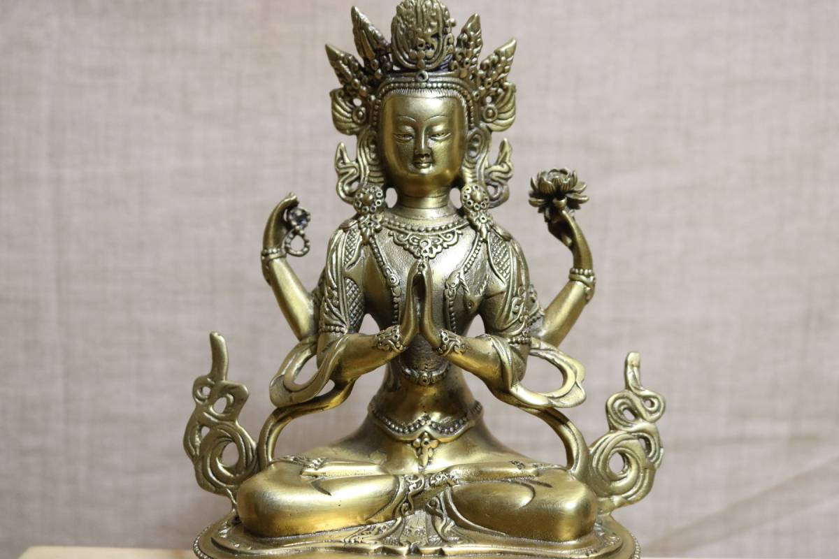 仏像　チベット仏像　四臂観音菩薩　金属工芸　　AR06_画像2