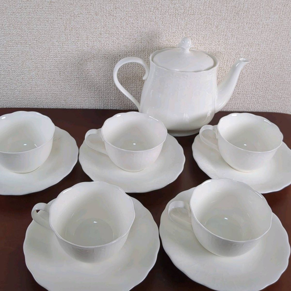 お値下 【 美品 】 ノリタケ 白 ティーカップ 5客 お値下 【 美品 】 ノリタケ 白 ティーカップ 5客