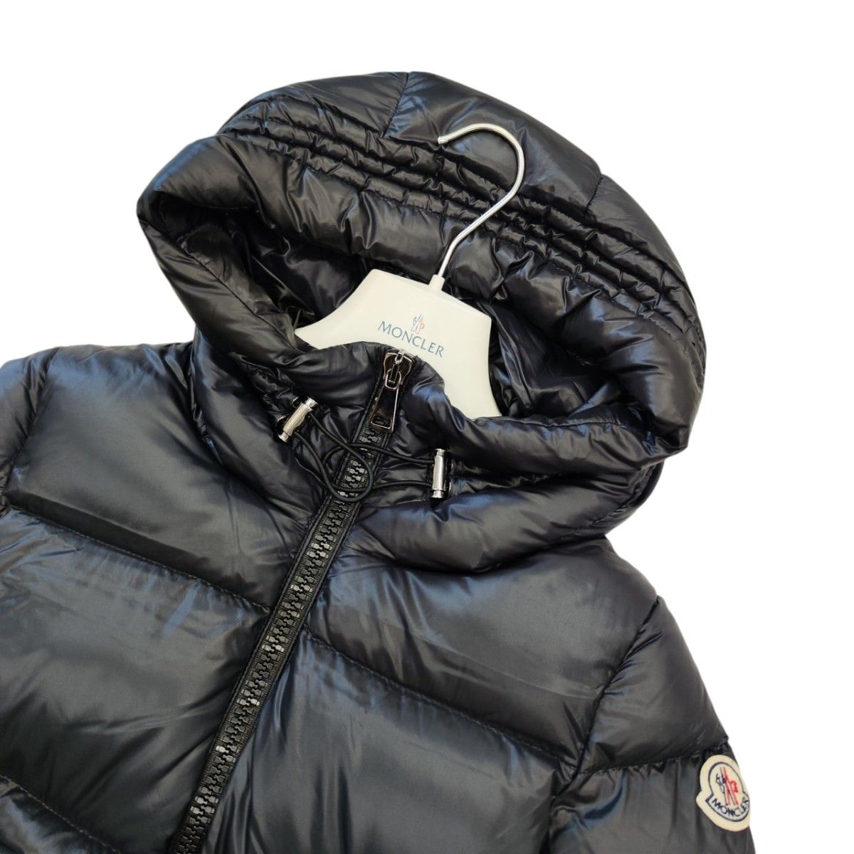 価格の相談OK】MONCLER モンクレール ダウンジャケット SERITTE 価格の相談OK】MONCLER モンクレール ダウンジャケット SERITTE