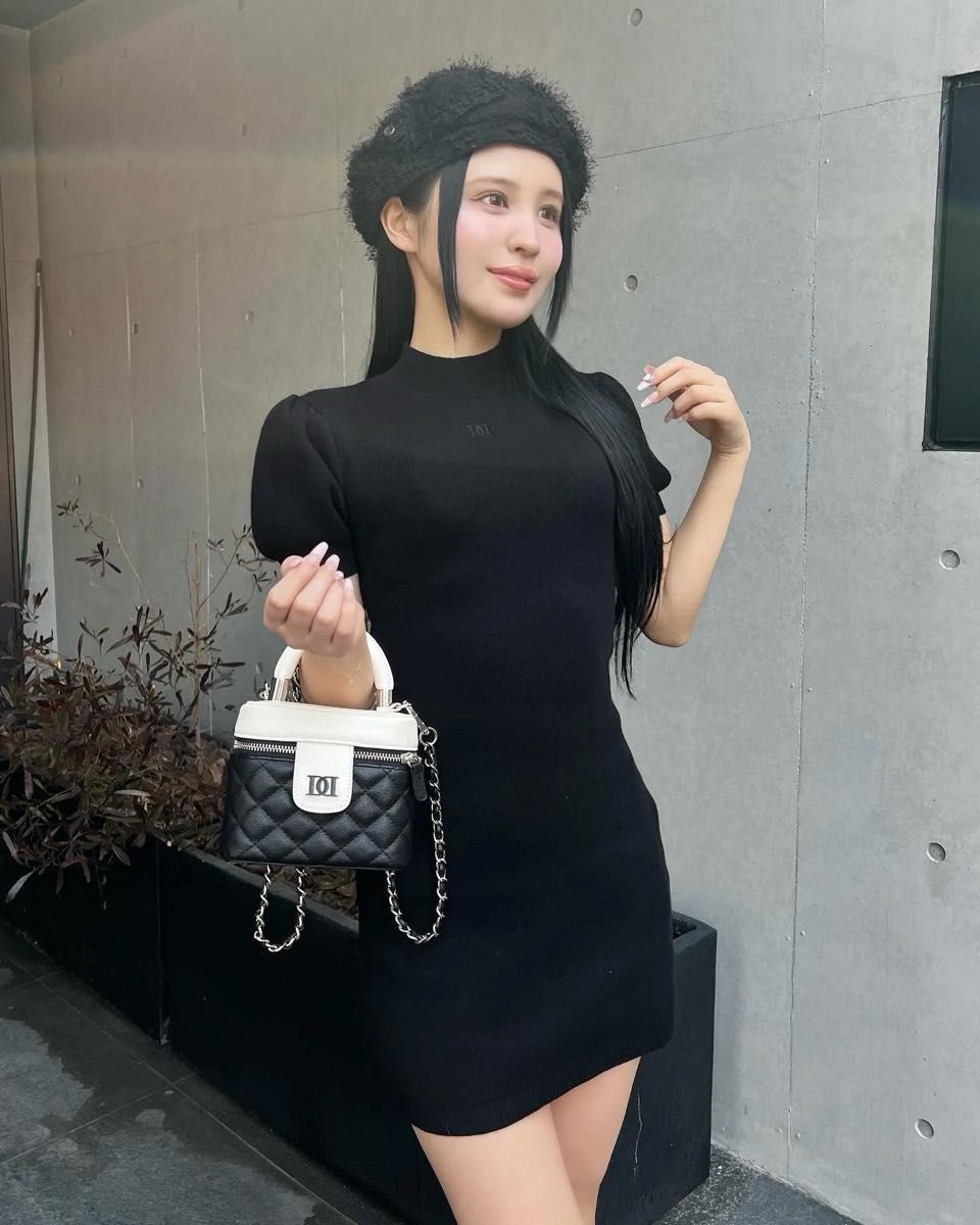 Darich ダーリッチ 新品 バッグ キャビアスキンスクエアミニ Darich ダーリッチ 新品 バッグ キャビアスキンスクエアミニ