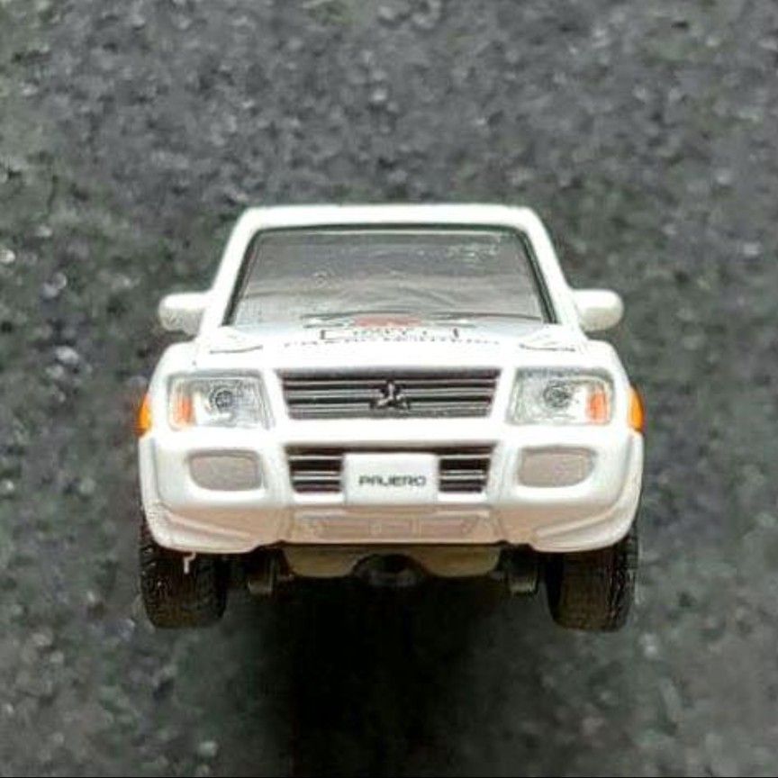 希少品】REAL-X 三菱パジェロ パリ・ダカールラリー仕様 2002年 希少品】REAL-X 三菱パジェロ パリ・ダカールラリー仕様 2002年