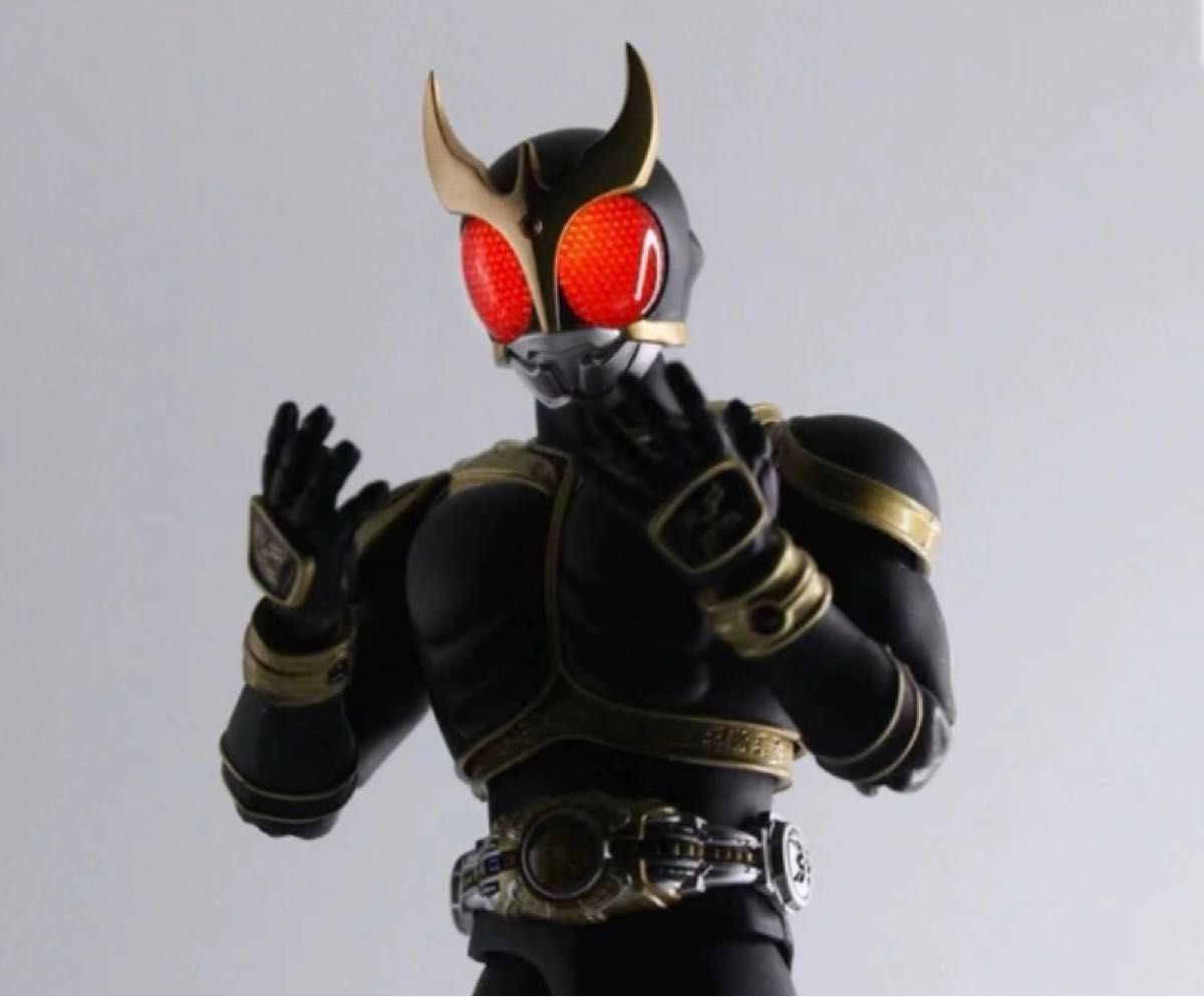 フィギュアーツ真骨彫に使用可 仮面ライダークウガ発光ヘッド フィギュアーツ真骨彫に使用可 仮面ライダークウガ発光ヘッド