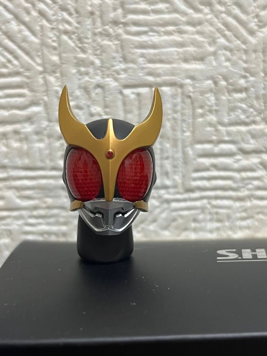フィギュアーツ真骨彫に使用可 仮面ライダークウガ発光ヘッド フィギュアーツ真骨彫に使用可 仮面ライダークウガ発光ヘッド