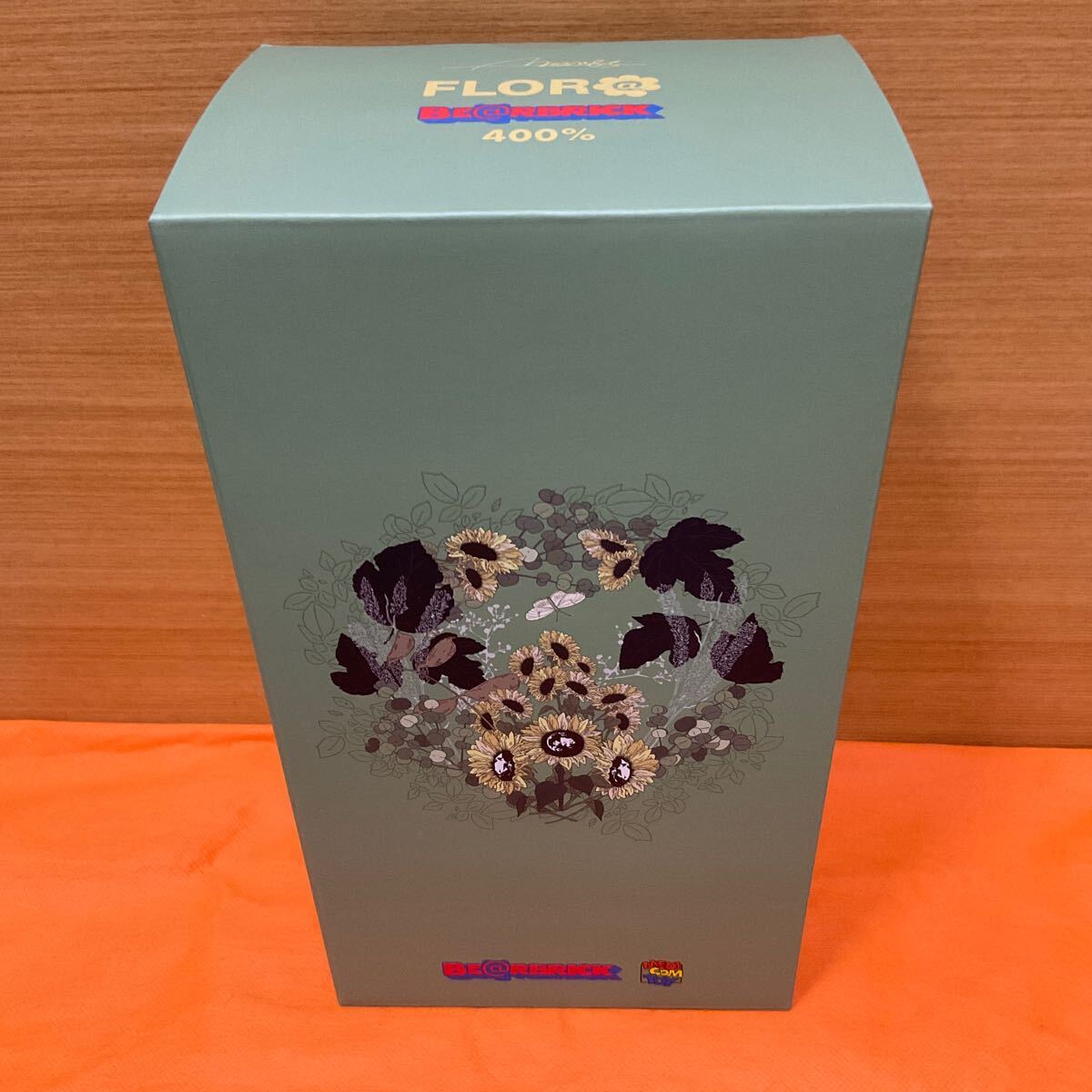 6732円 新品 未開封 BE@RBRICK FLOR@ SUNFLOWER 400% サン 6732円 新品 未開封 BE@RBRICK FLOR@ SUNFLOWER 400% サン