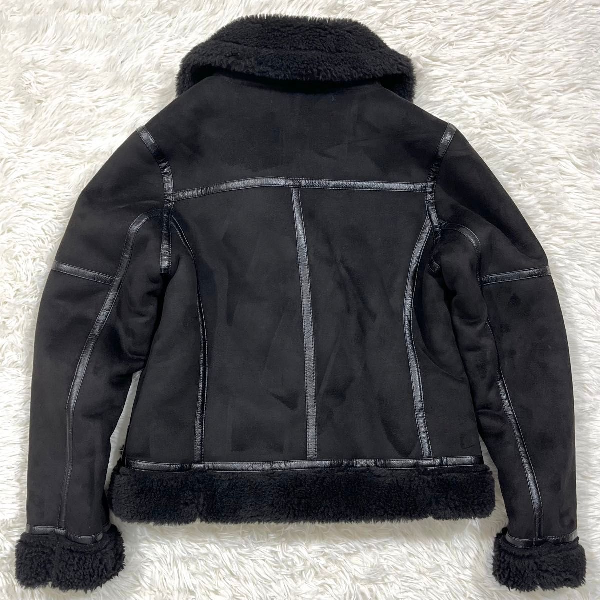 ZARA ザラ フェイクムートン ダブルライダースジャケット 裏地 ZARA ザラ フェイクムートン ダブルライダースジャケット 裏地
