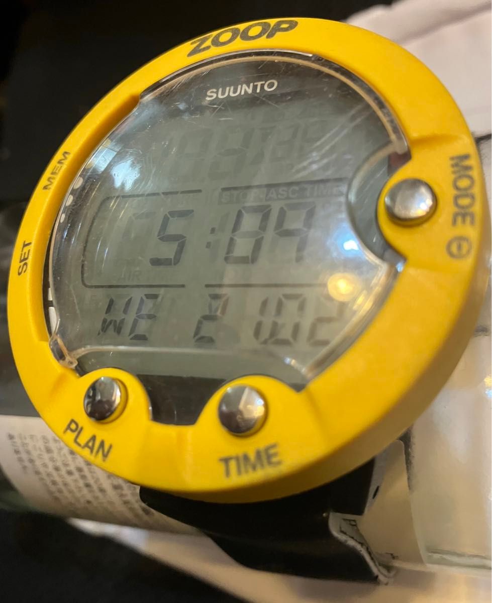 SUUNTO ZOOP ダイビングコンピュータ オレンジ 中古|Yahoo SUUNTO ZOOP ダイビングコンピュータ オレンジ 中古|Yahoo
