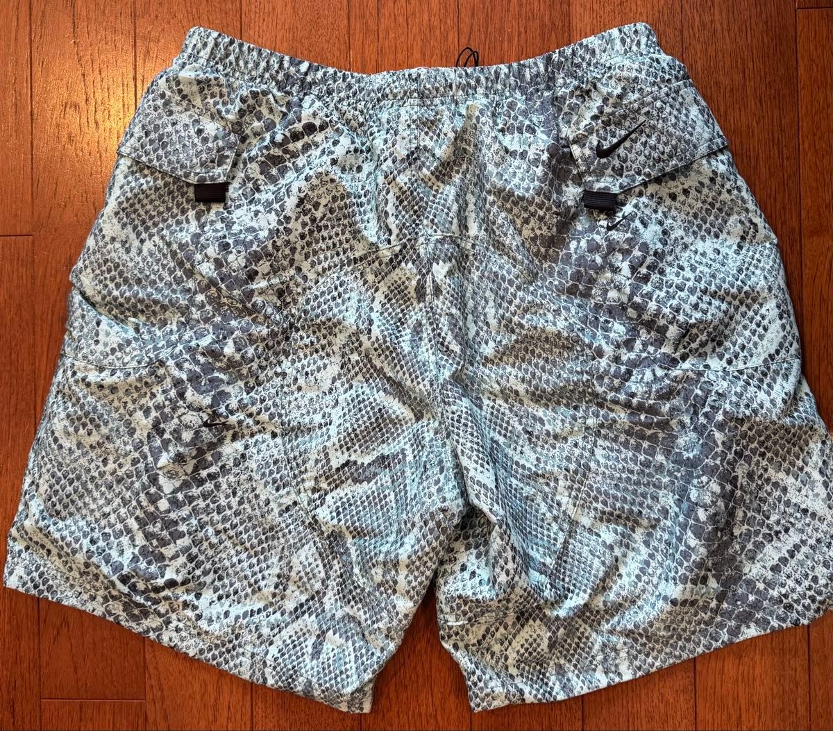 新品未使用】Supreme NIKE ACG Nylon Trail Short ナイキ 新品未使用】Supreme NIKE ACG Nylon Trail Short ナイキ